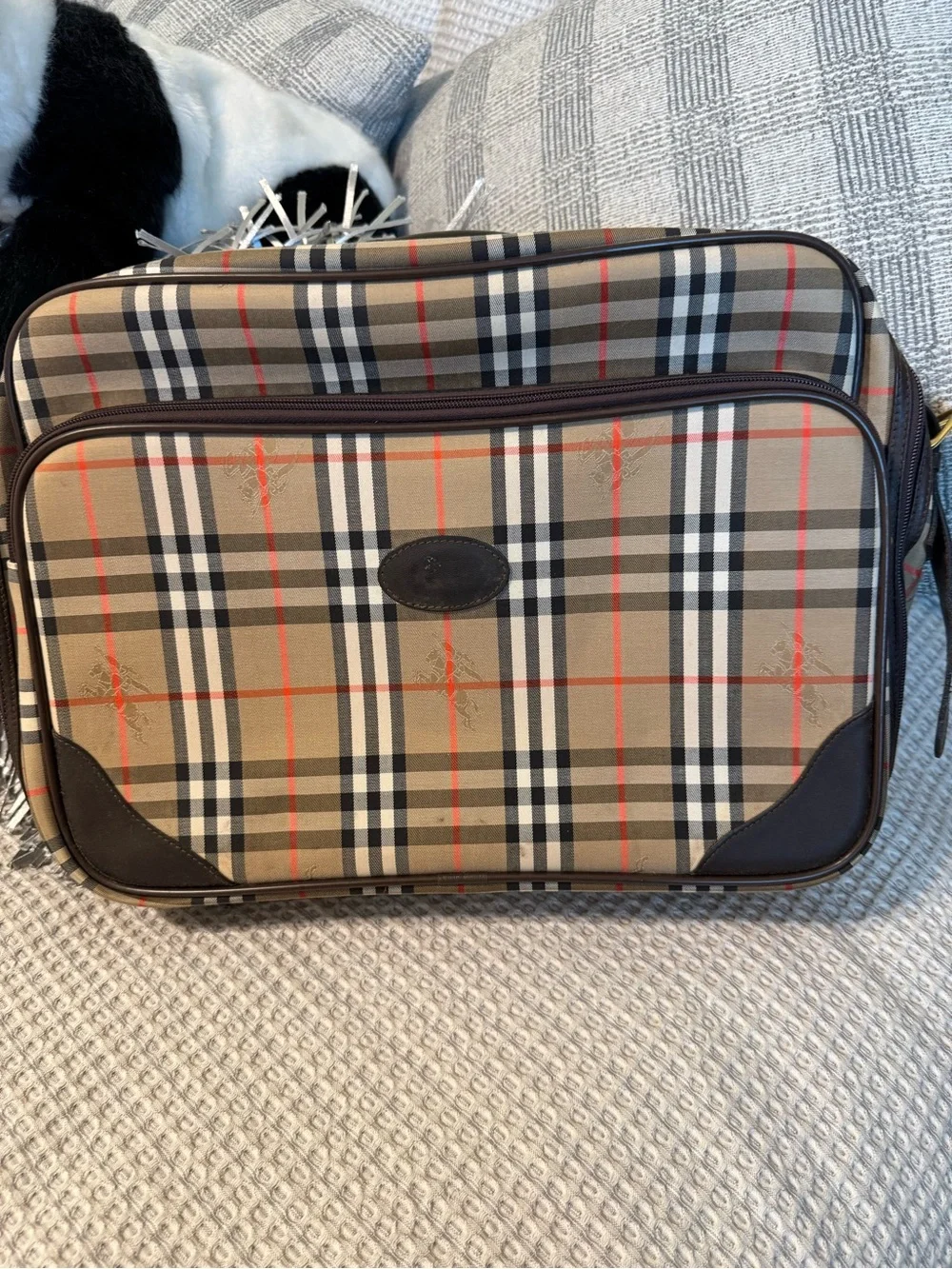 Burberry Novacheck  Men’s Travel Bag in Beige Plaid
